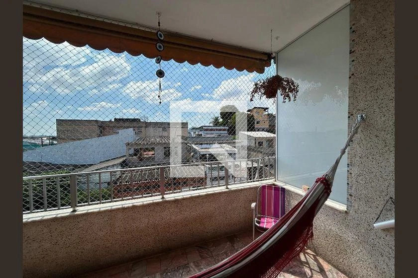 90 m² rental apartment with 3 bedrooms and balcony — photo 27