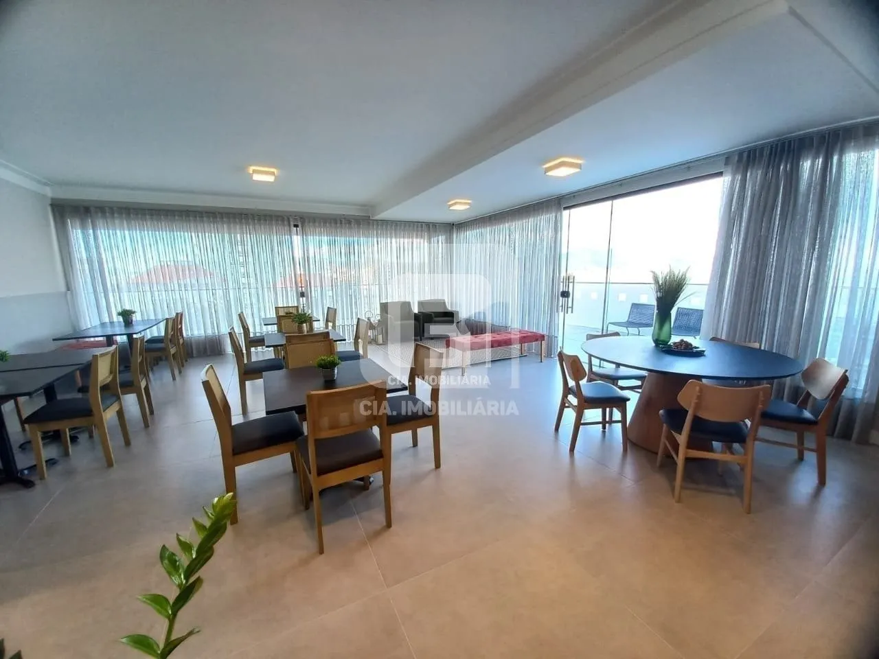 85 m² apartment with 2 bedrooms and a private BBQ — photo 13