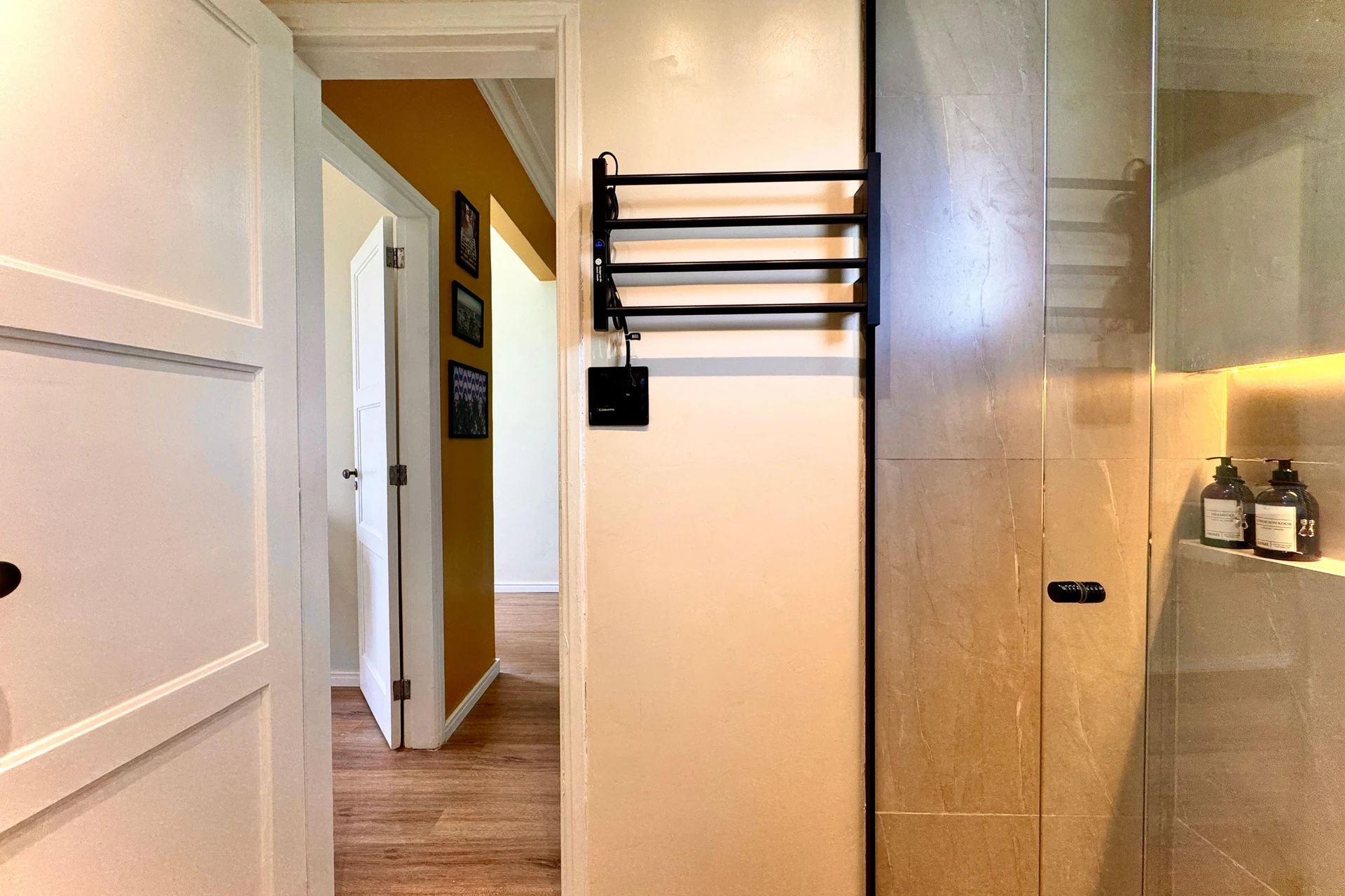 Furnished apartment, 46 m², with a washing machine — photo 2