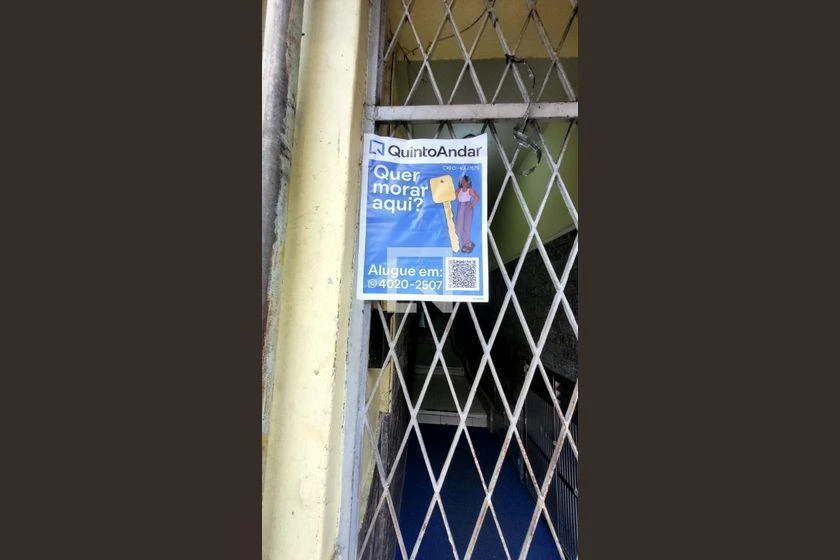 Apartamento de 2 quartos com 55 m² e área de lavanderia — photo 38