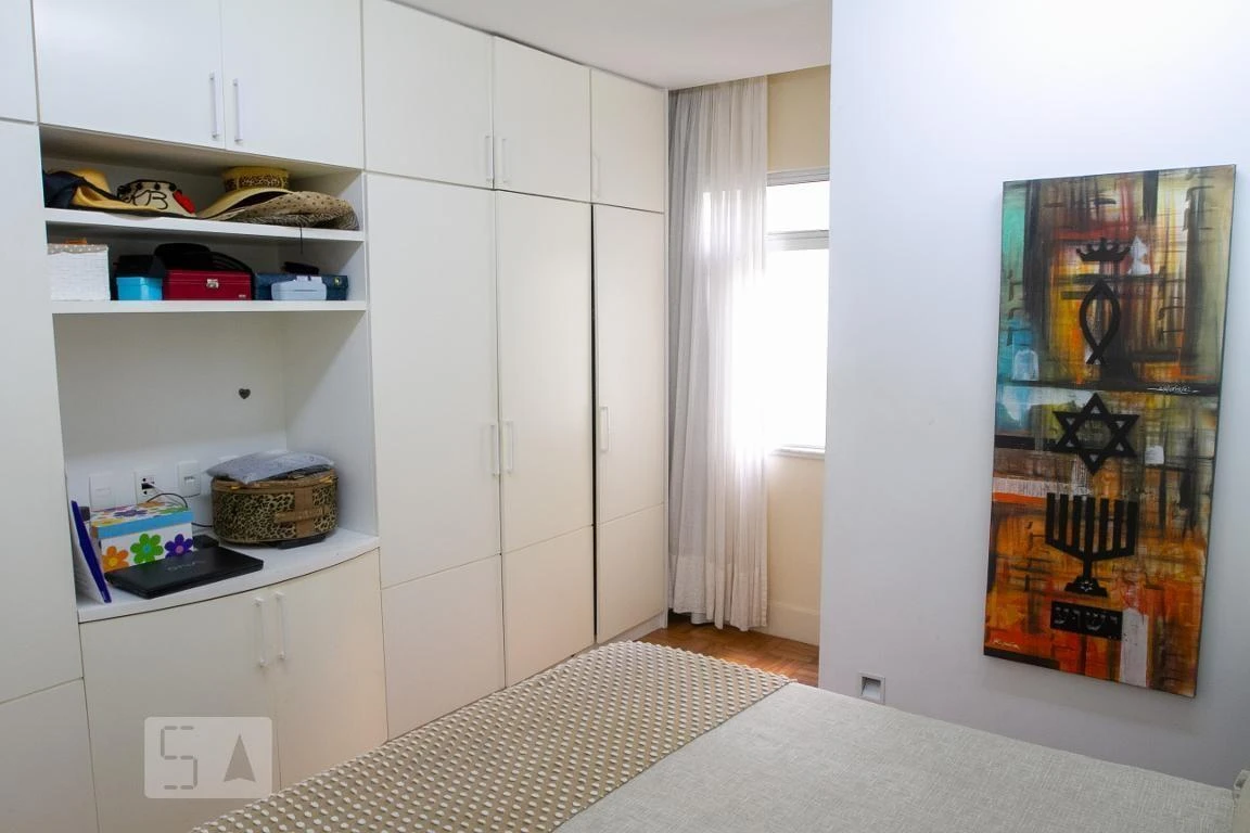 Furnished apartment with 3 bedrooms and 148 m² — photo 23