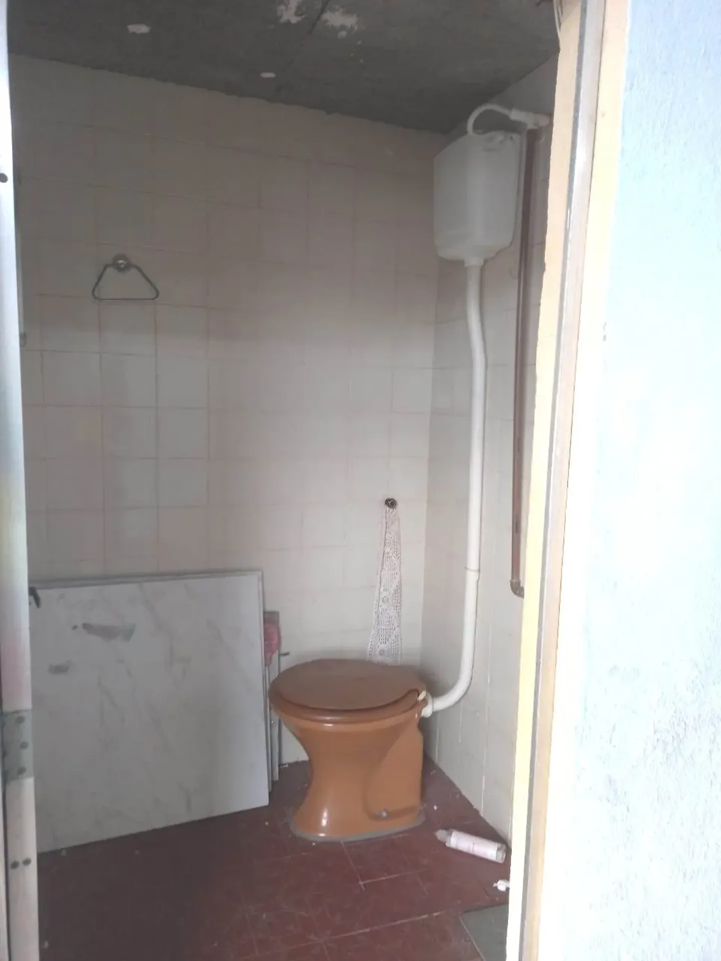 Нежитлова не мебльована будинковладка з 2 спальнями — photo 21