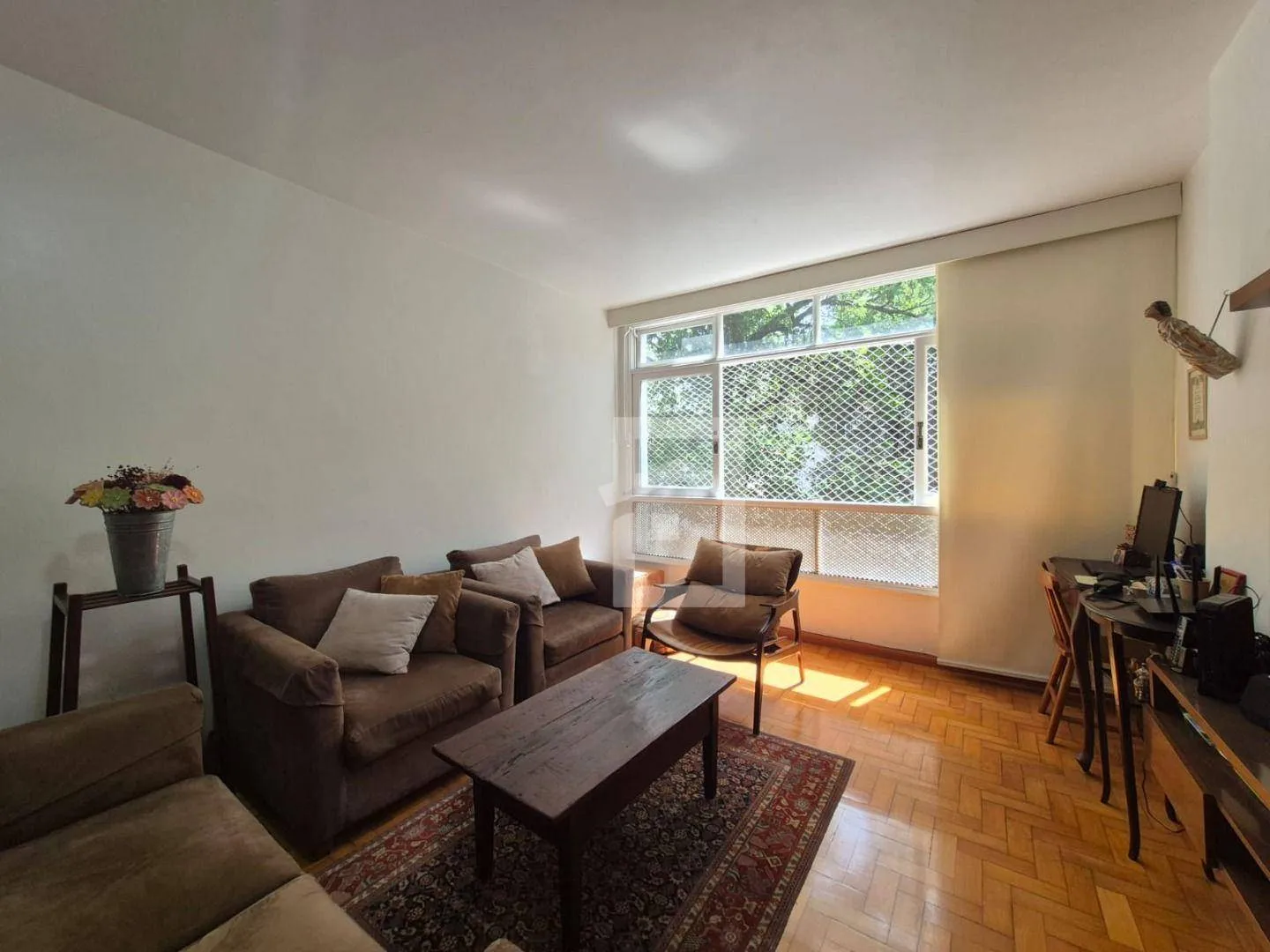 Unfurnished 3-bedroom apartment with a balcony — photo 3