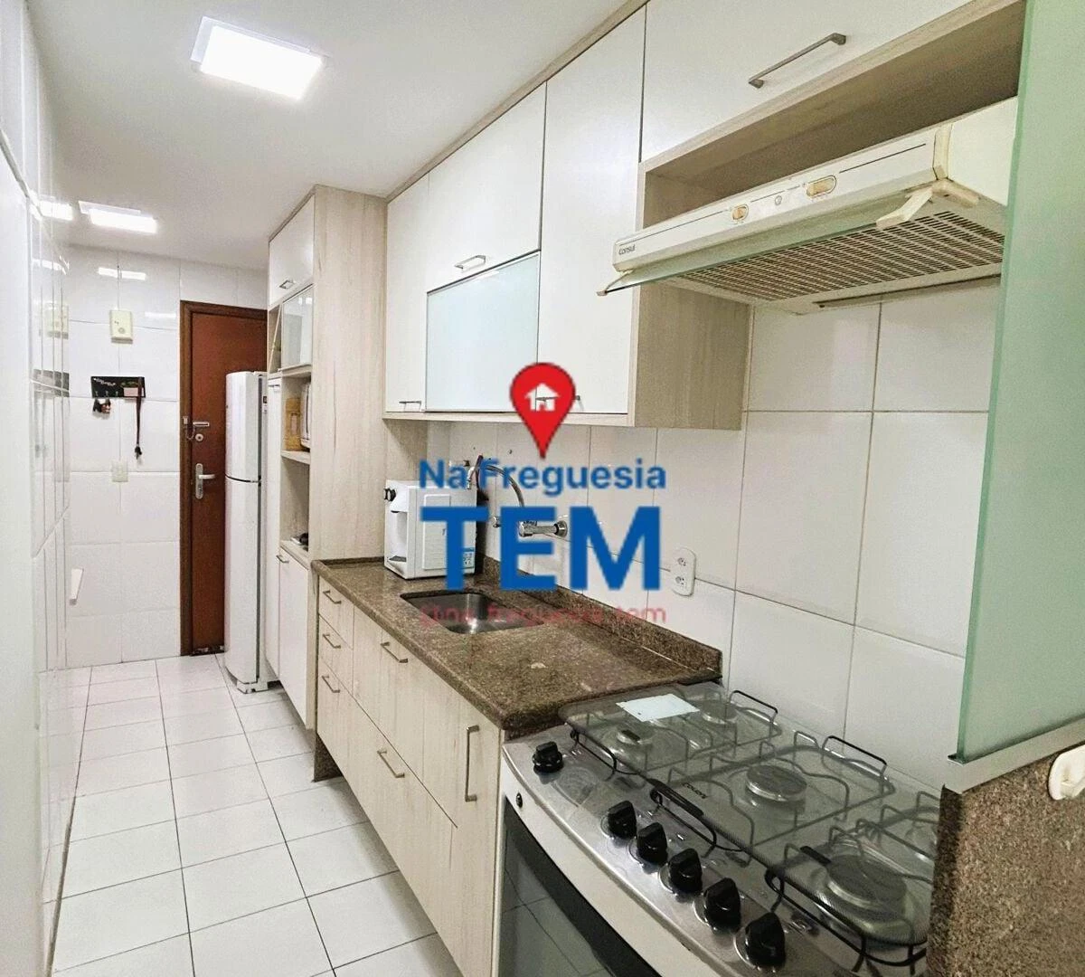 Furnished 3-bedroom apartment with 96 m² and 2 parking spots — photo 4