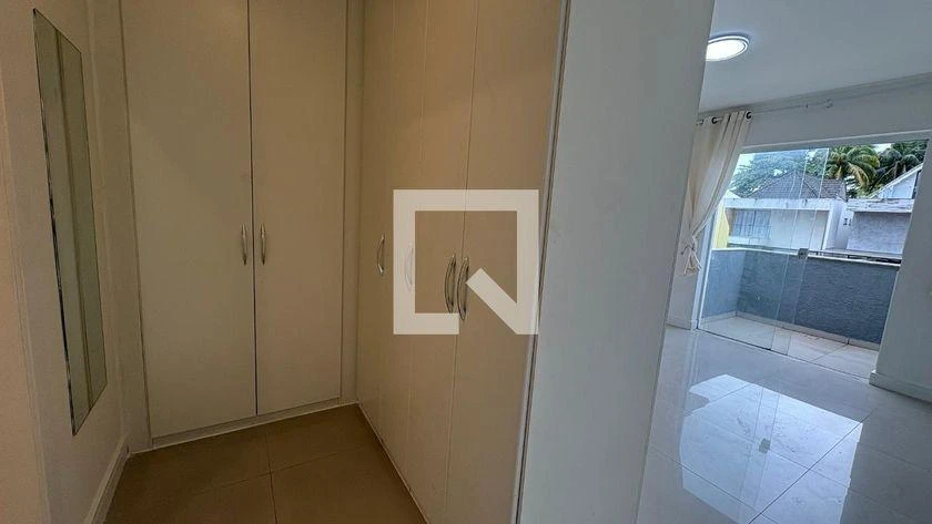 4-bedroom house with a washing machine — photo 48