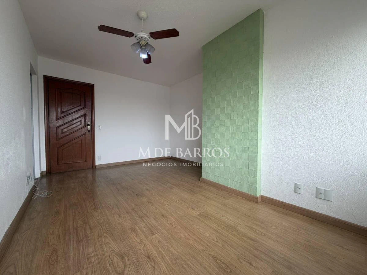 Apartment, 53 m², with wood or laminate floors — photo 7