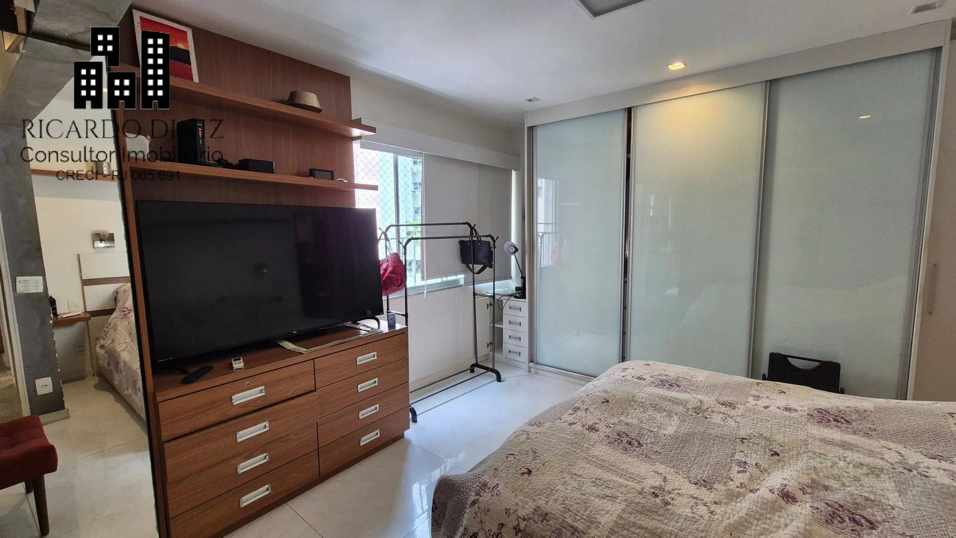 Dishwasher in a 3-bedroom apartment, 221 m² — photo 14