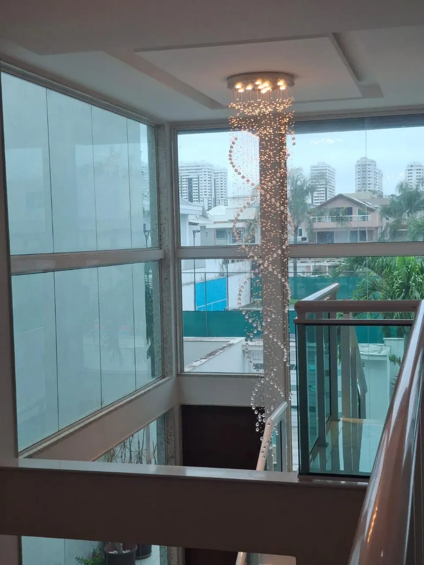 Furnished house with 4 suites and 5 bathrooms, 434 m² — photo 16