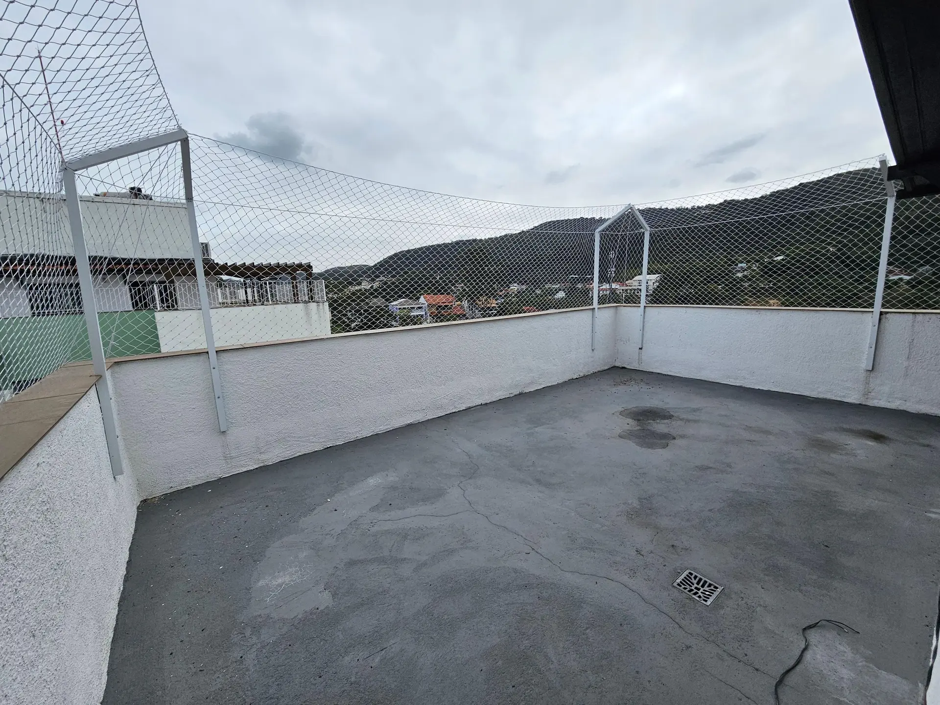 356 m² apartment with a water view and a home office — photo 25