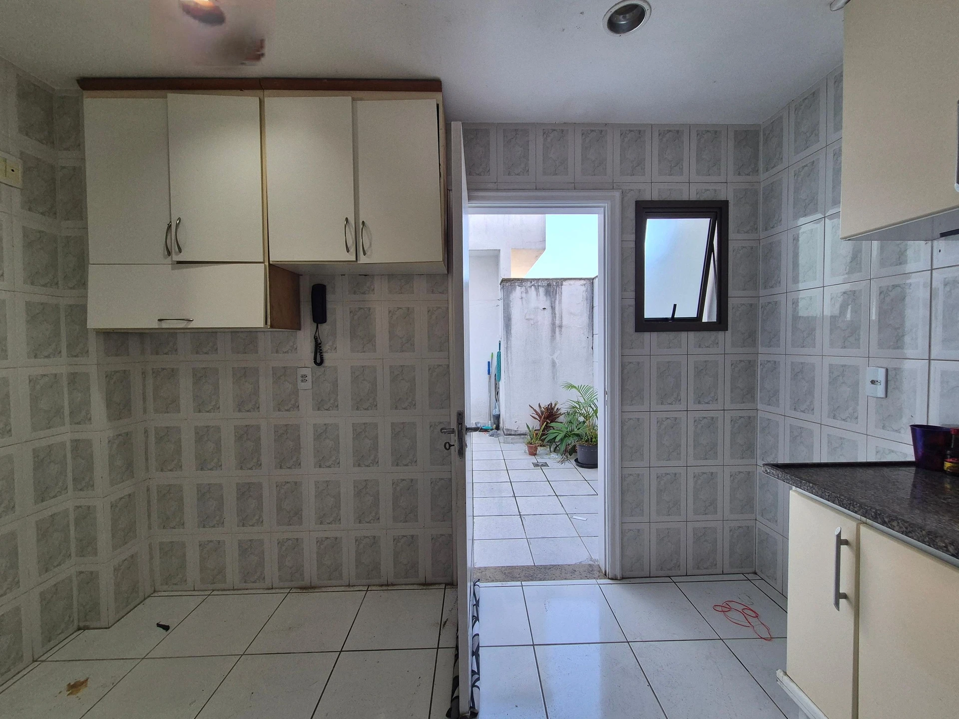 Apartamento para alugar com 2 quartos, 1 suíte e 2 vagas