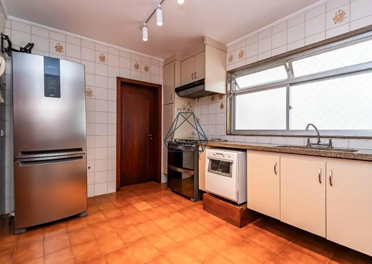 Rental apartment with 3 bedrooms and 2 parking spaces — photo 2