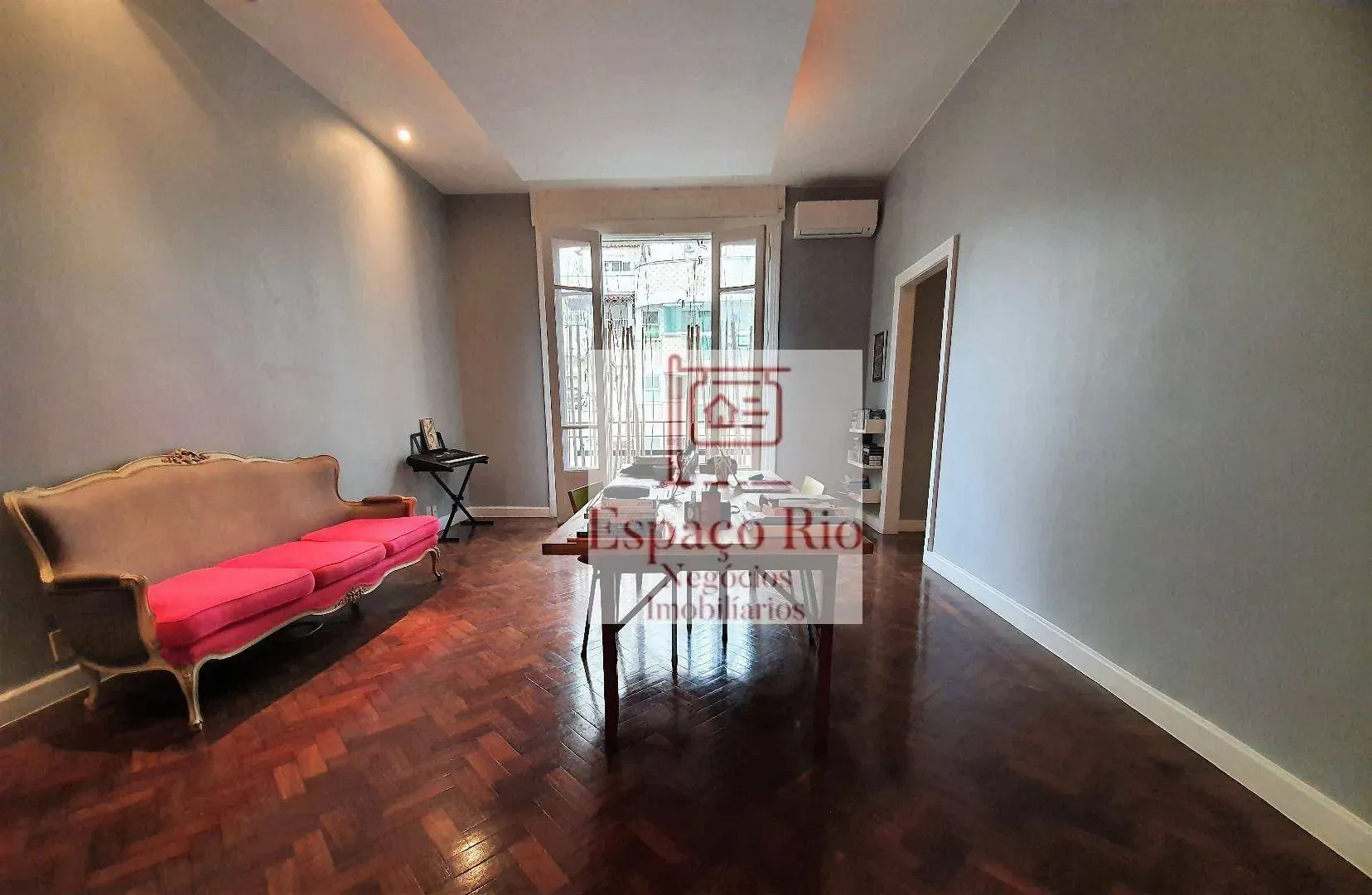 4-bedroom apartment with a home office in Rio de Janeiro — photo 15
