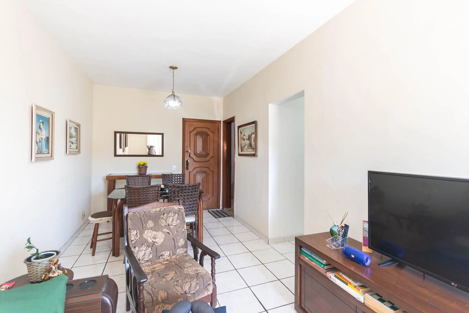 Furnished apartment, 72 m², with a home office — photo 20