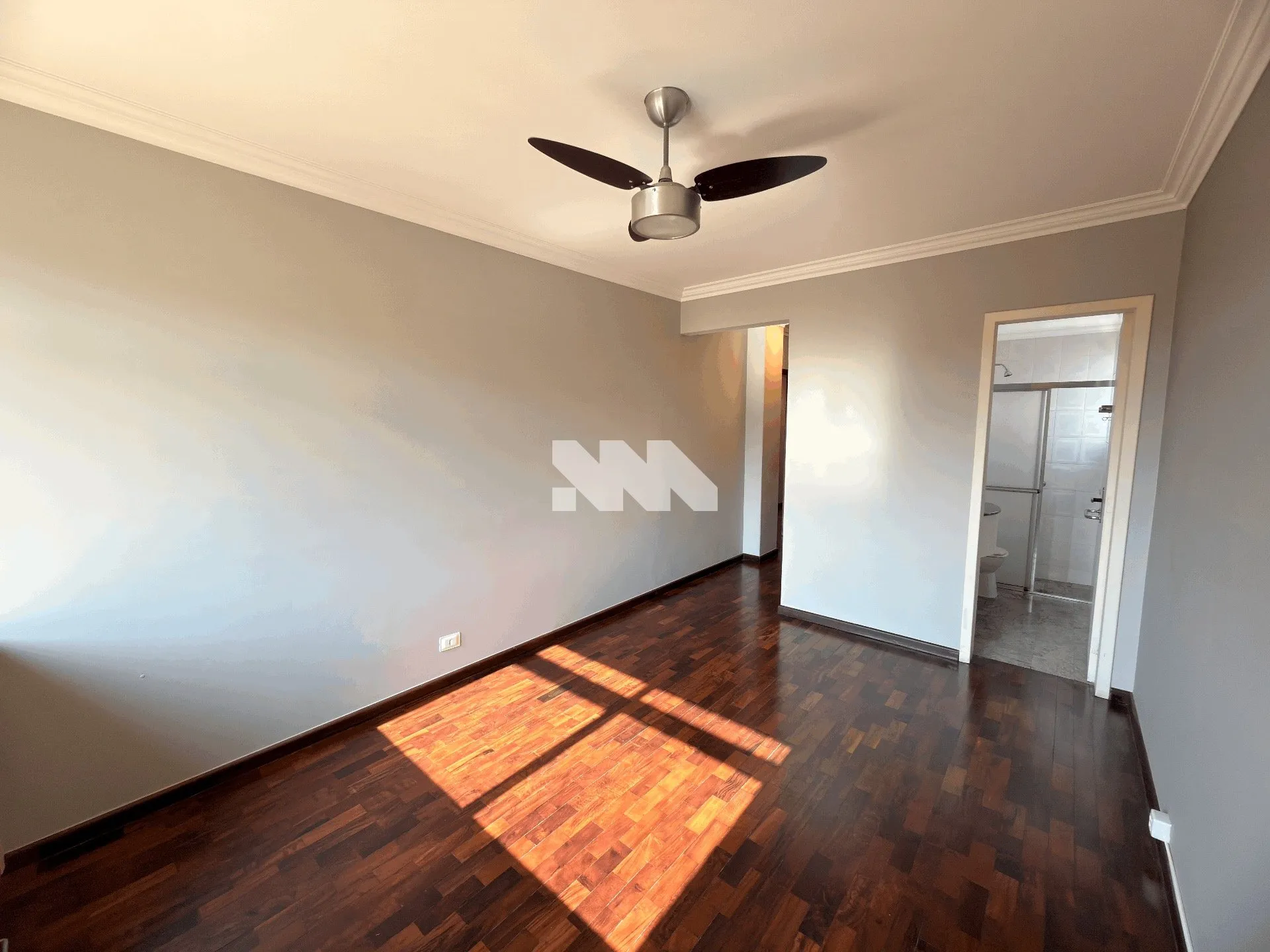 Apartamento de 3 dormitorios 192 m² con 1 plaza — photo 14