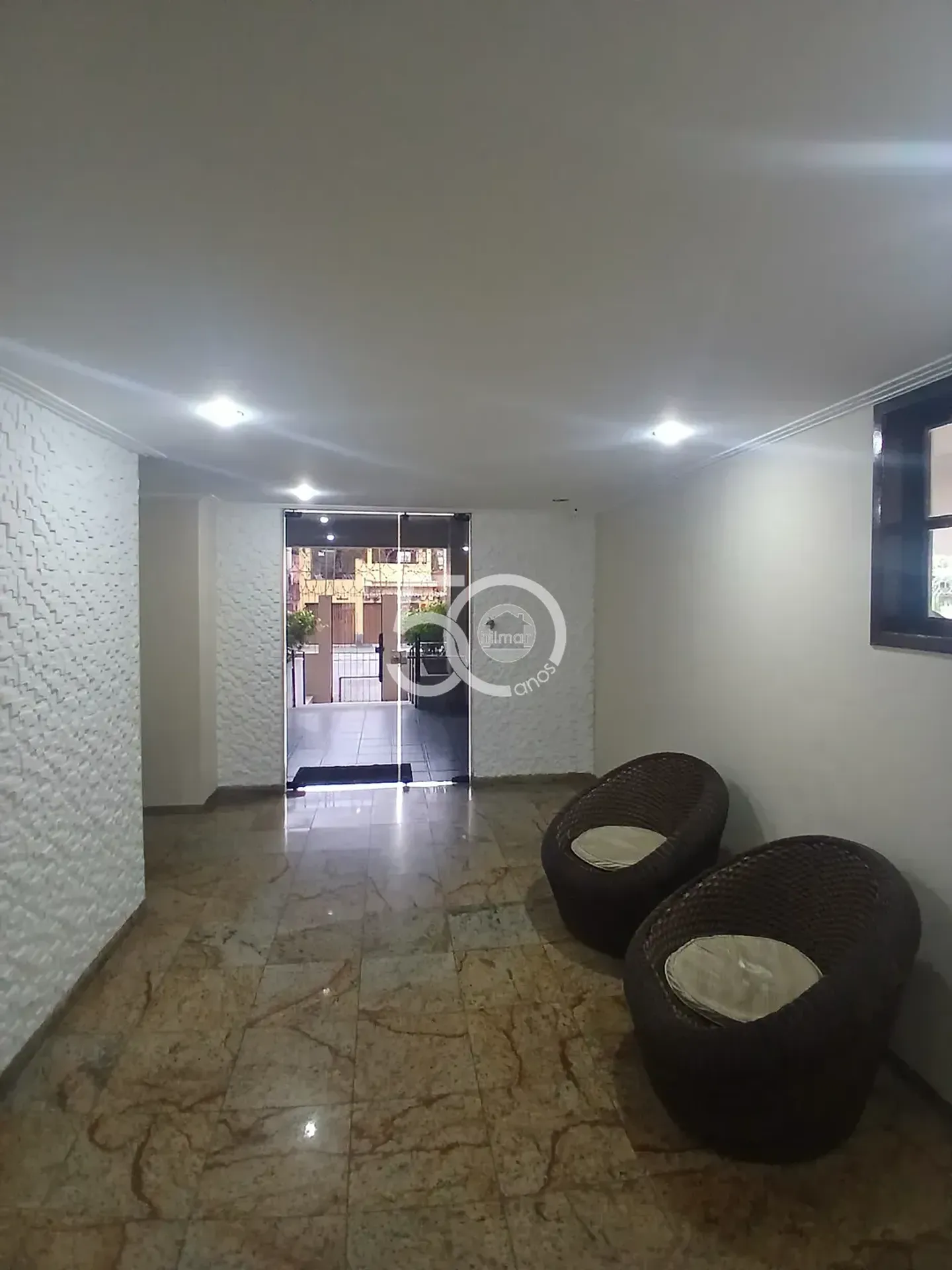 Departamento de 2 dormitorios en edificio con piscina — photo 10