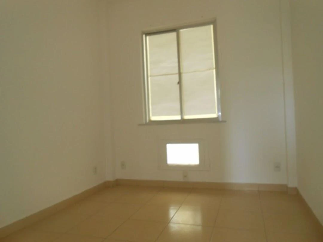 90 m² apartment with 2 bedrooms and city views — photo 19