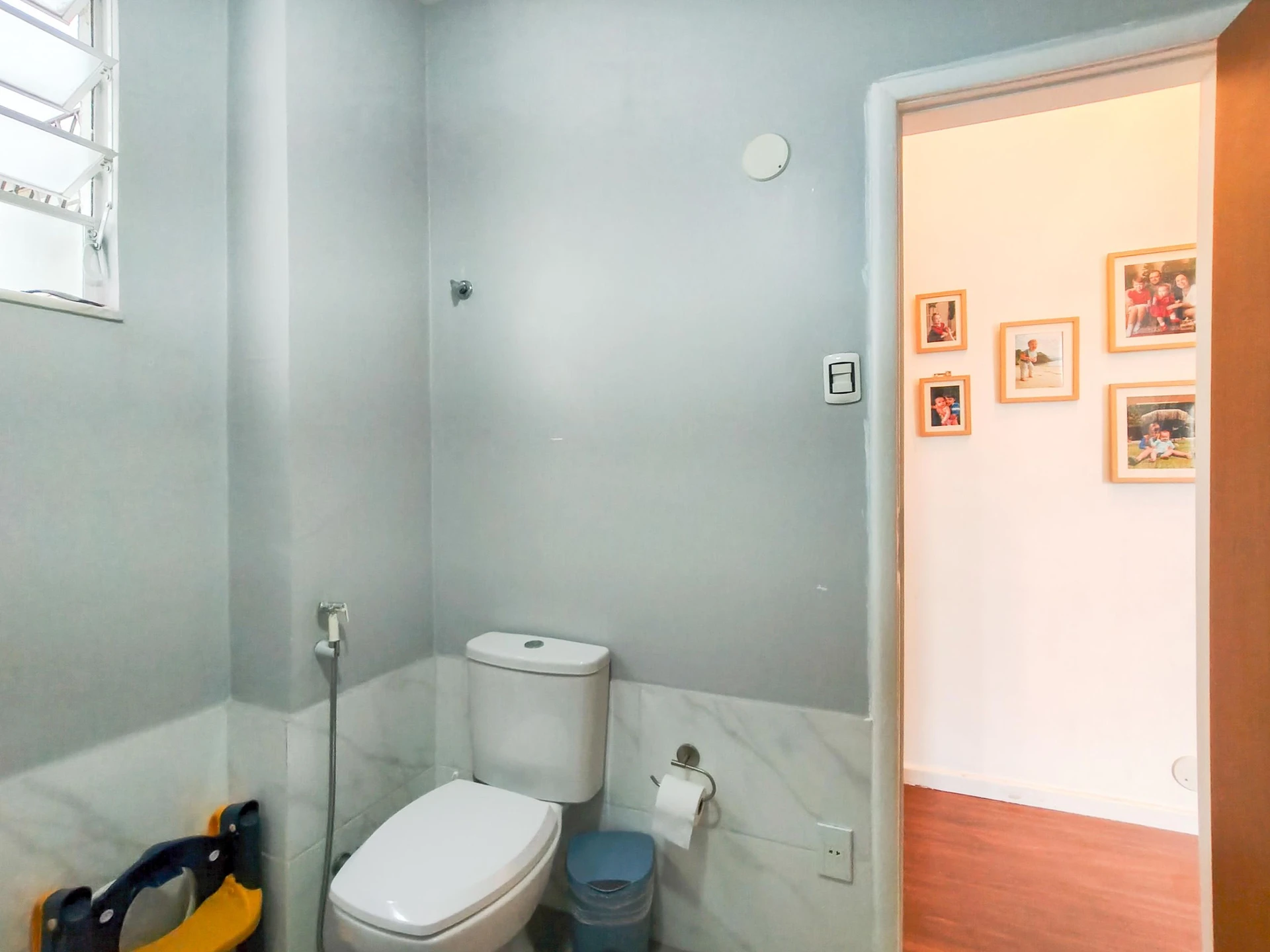 3-bedroom apartment with a mountain view in Rio de Janeiro — photo 36