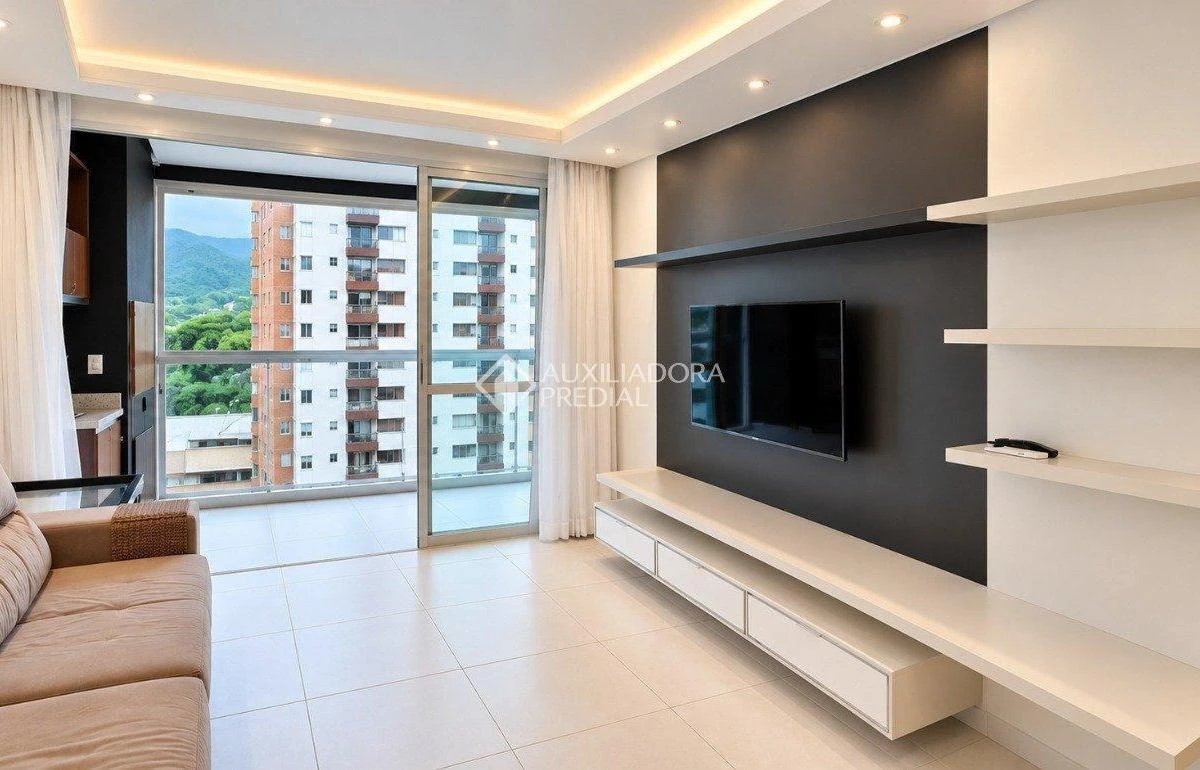 3-bedroom apartment with a park view in Florianópolis — photo 25