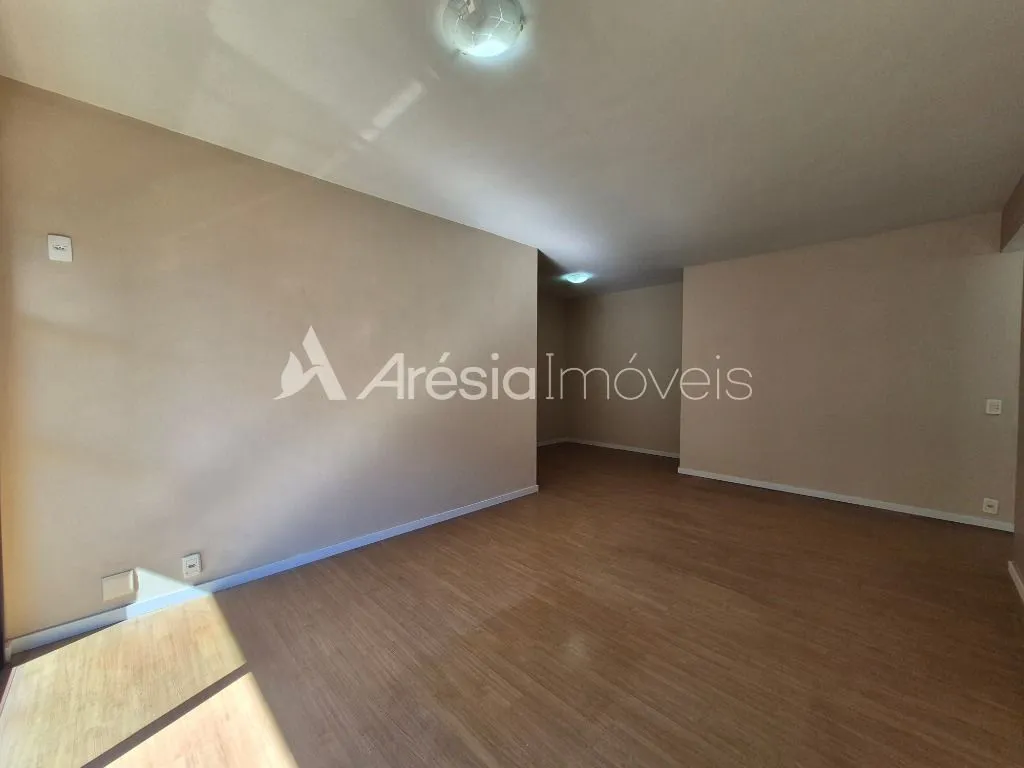 Apartment, 123 m², with wood or laminate floors — photo 22