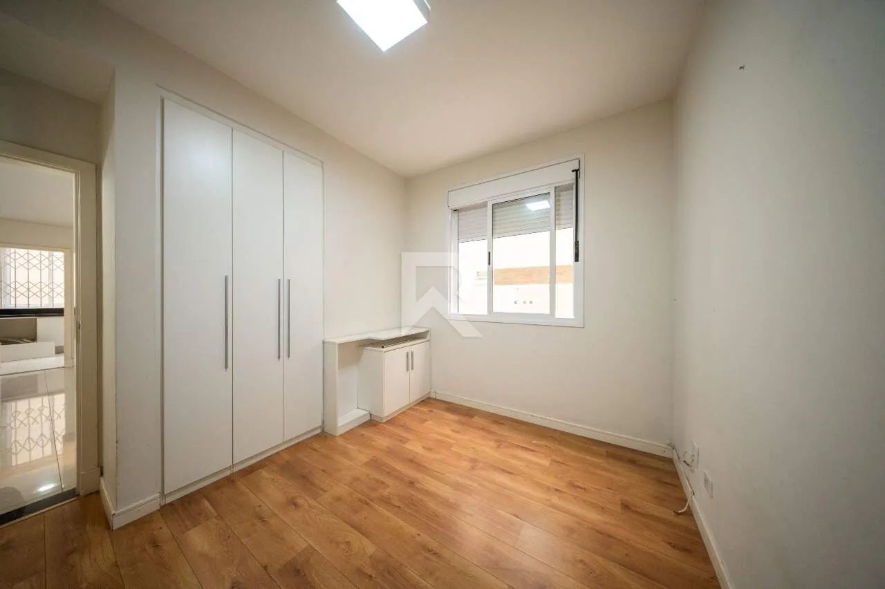 Casa com piscina, jardim e 4 quartos — photo 45