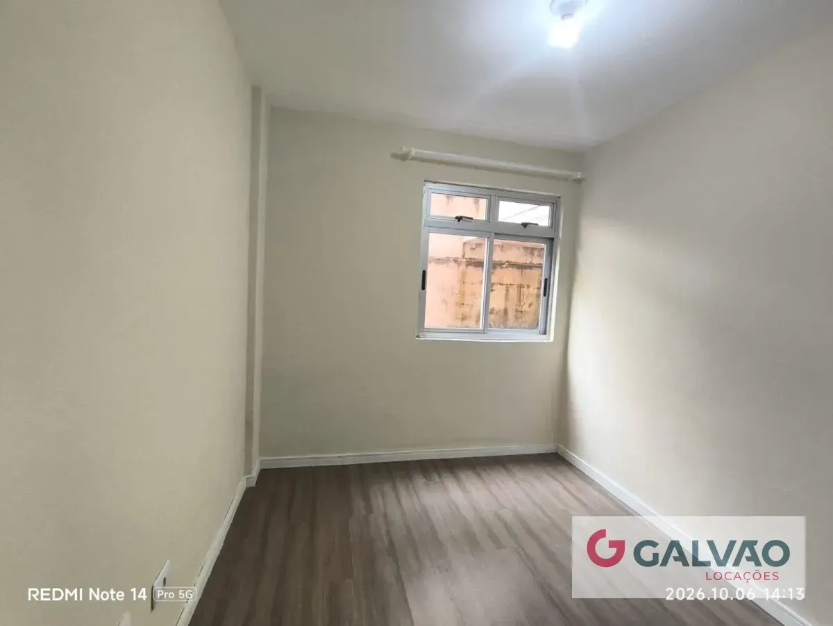 Apartment, 51 m², with wood or laminate floors — photo 14