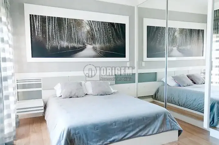 Furnished 3-bedroom apartment with 208 m² and terrace — photo 9