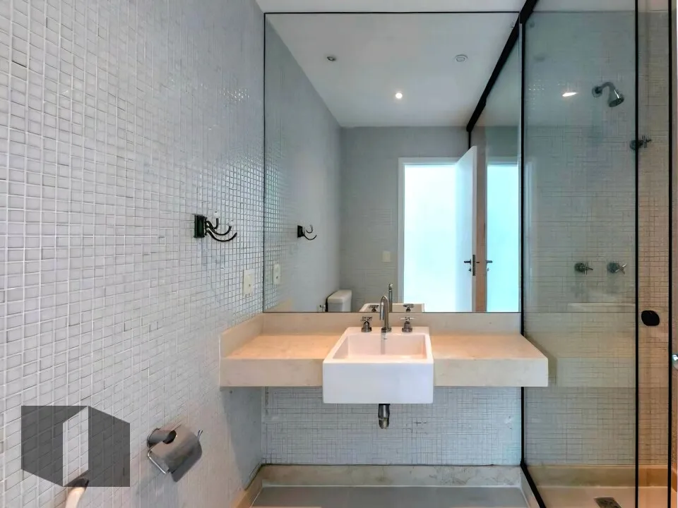 Penthouse with 5 bedrooms and balcony BBQ — photo 41