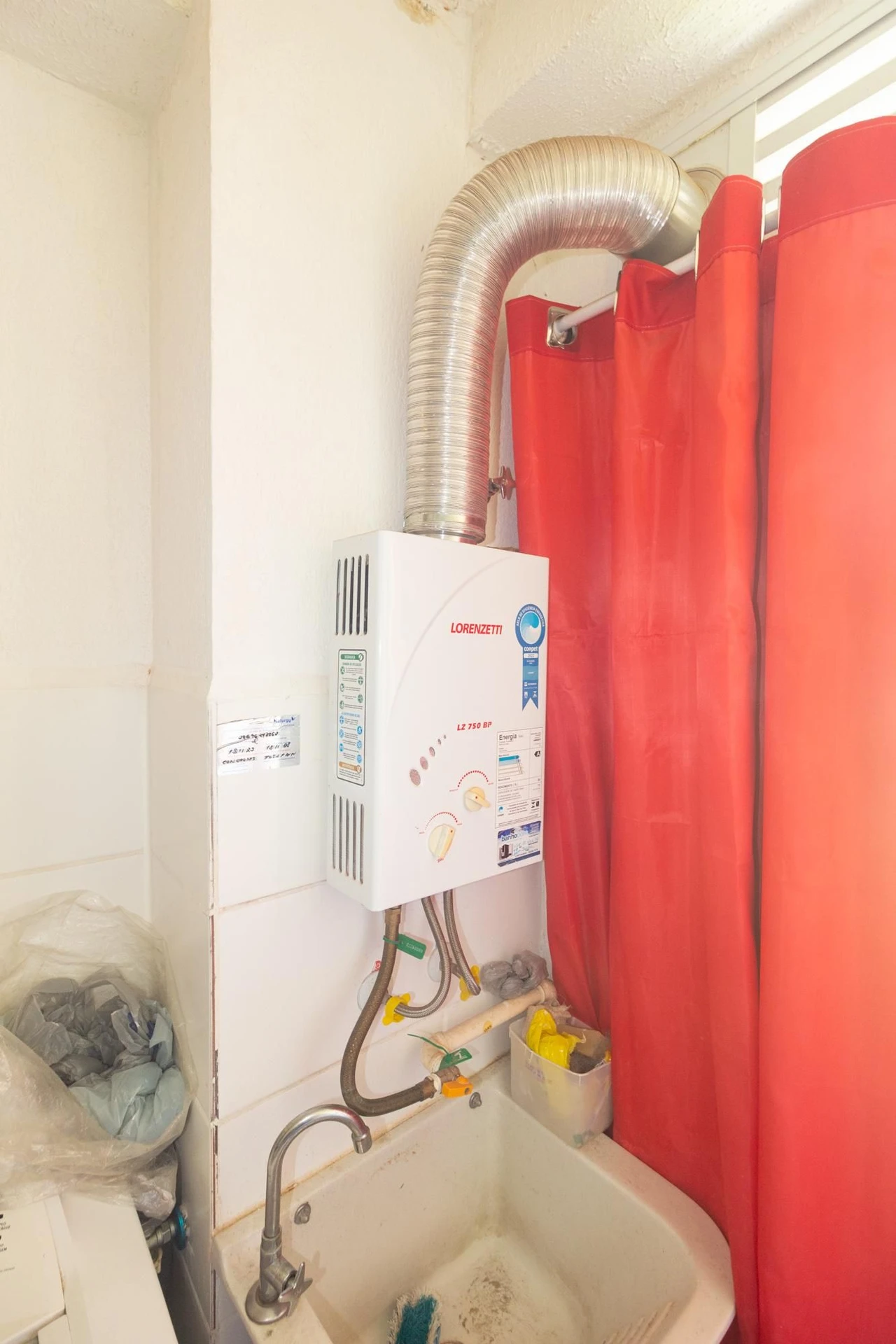 Apartamento mobiliado com 2 quartos e cozinha integrada — photo 3