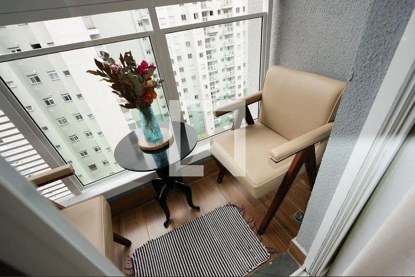 Мебльована квартира 45 м² з 2 спальнями та балконом — photo 37