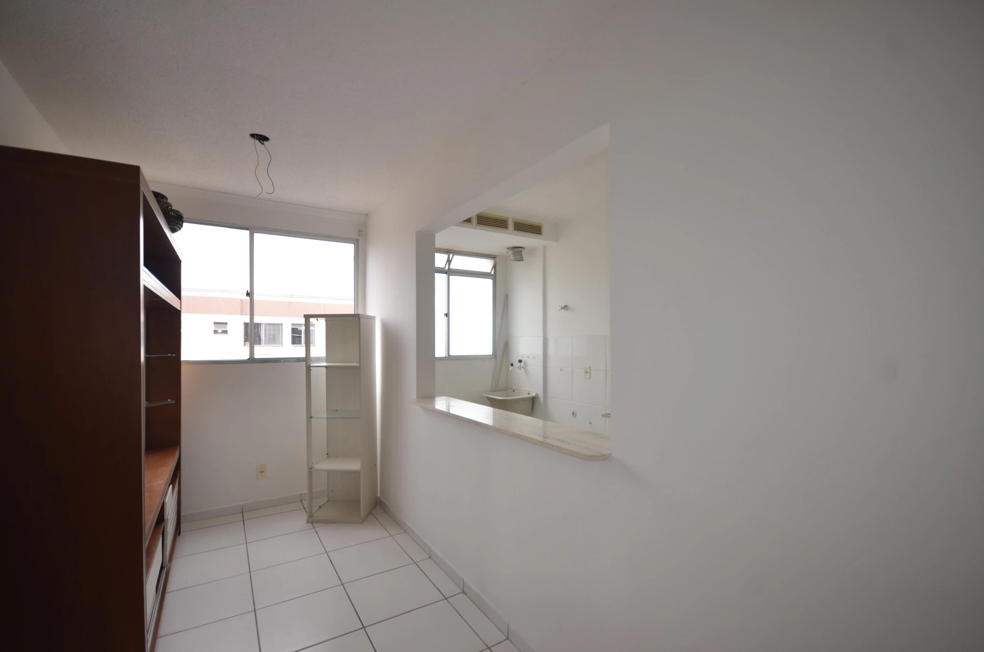 Unfurnished 2-bedroom apartment with 1 parking space — photo 7