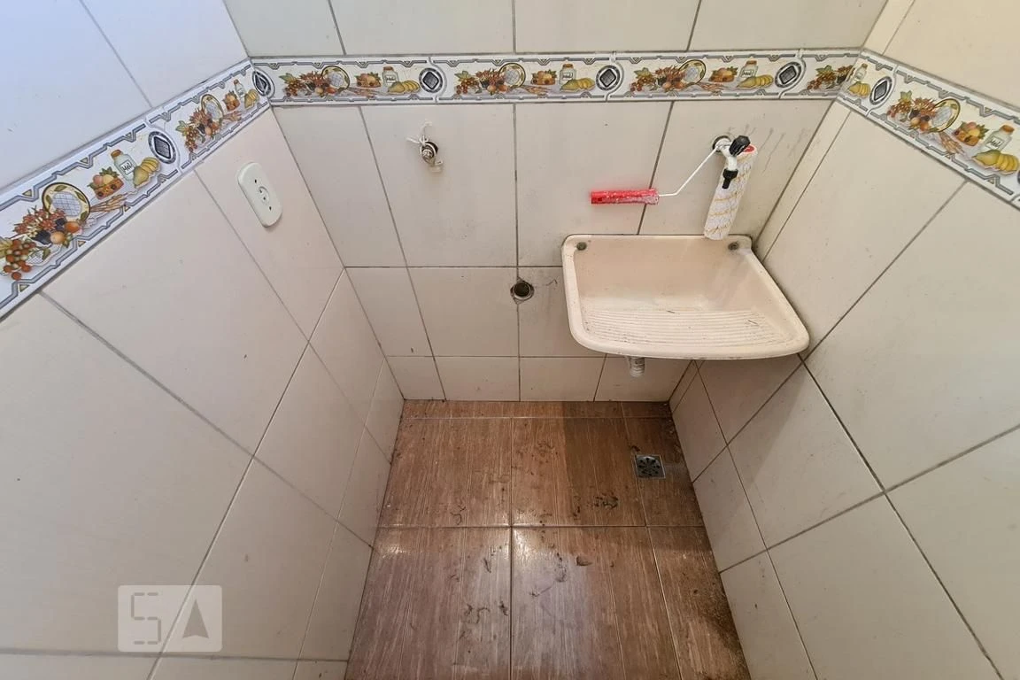Unfurnished 1-bedroom apartment with 1 bath and no parking — photo 26