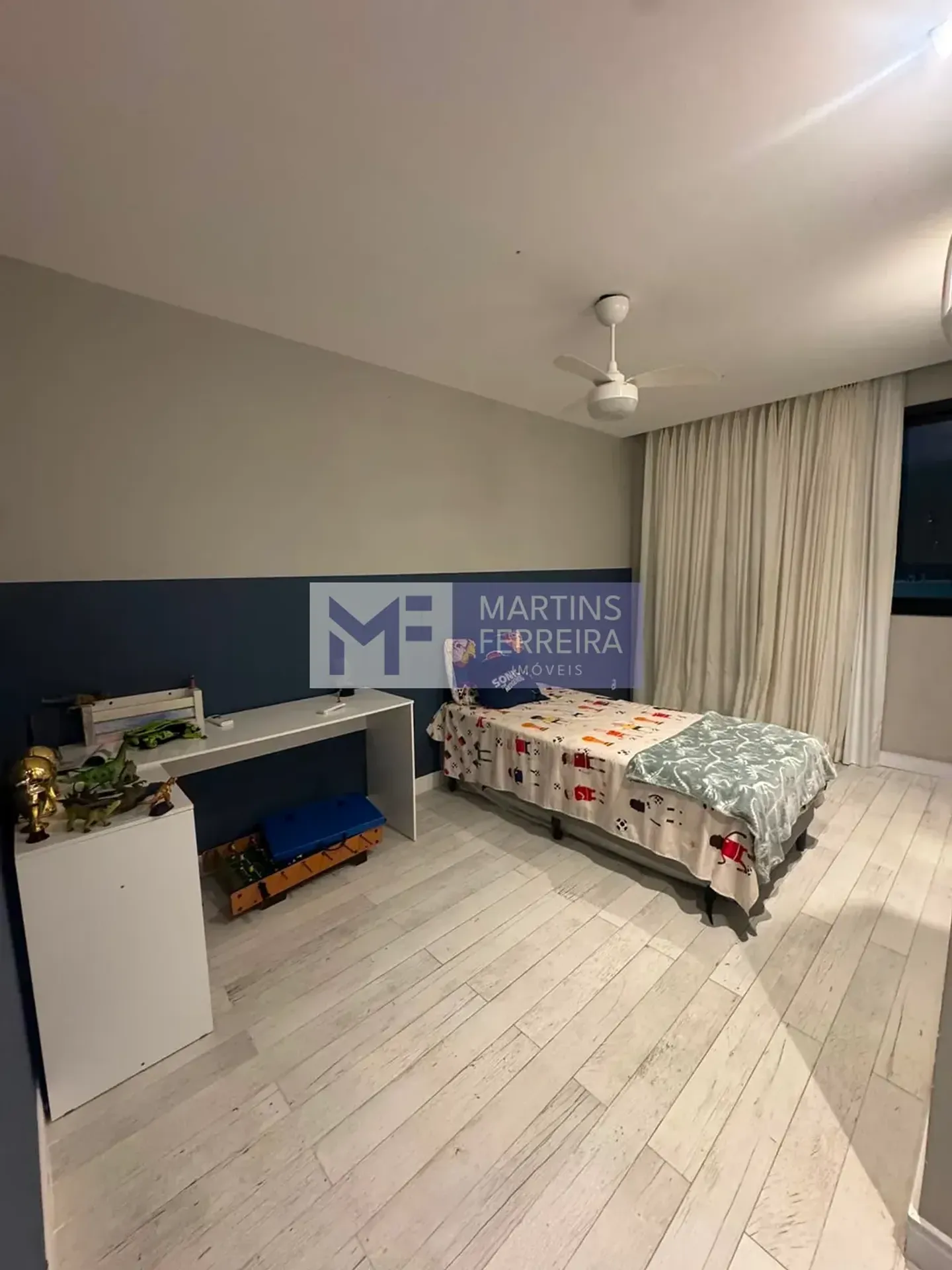 Duplex house with 5 en-suite bedrooms and open-plan kitchen — photo 17