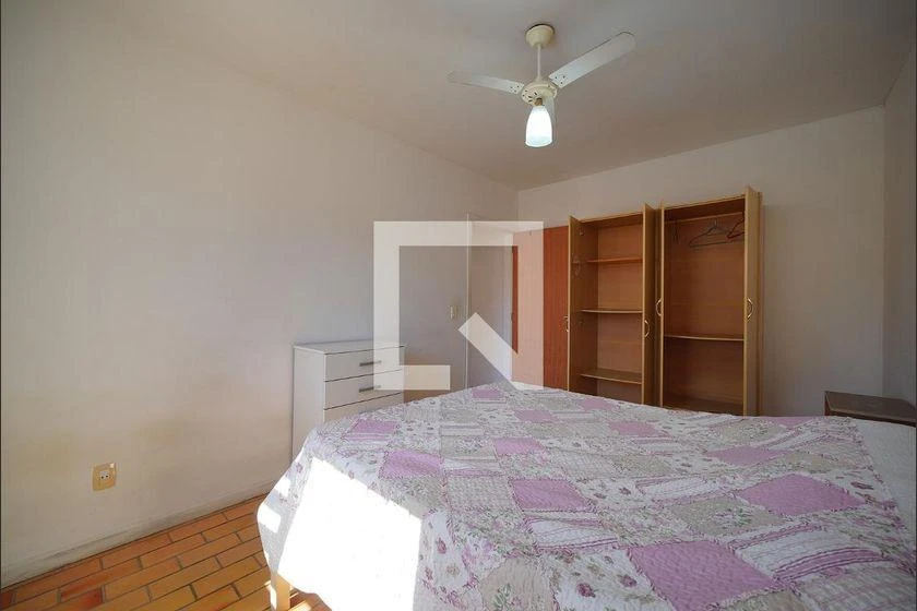 Furnished house with 4 bedrooms and 209 m², 3 bathrooms — photo 10