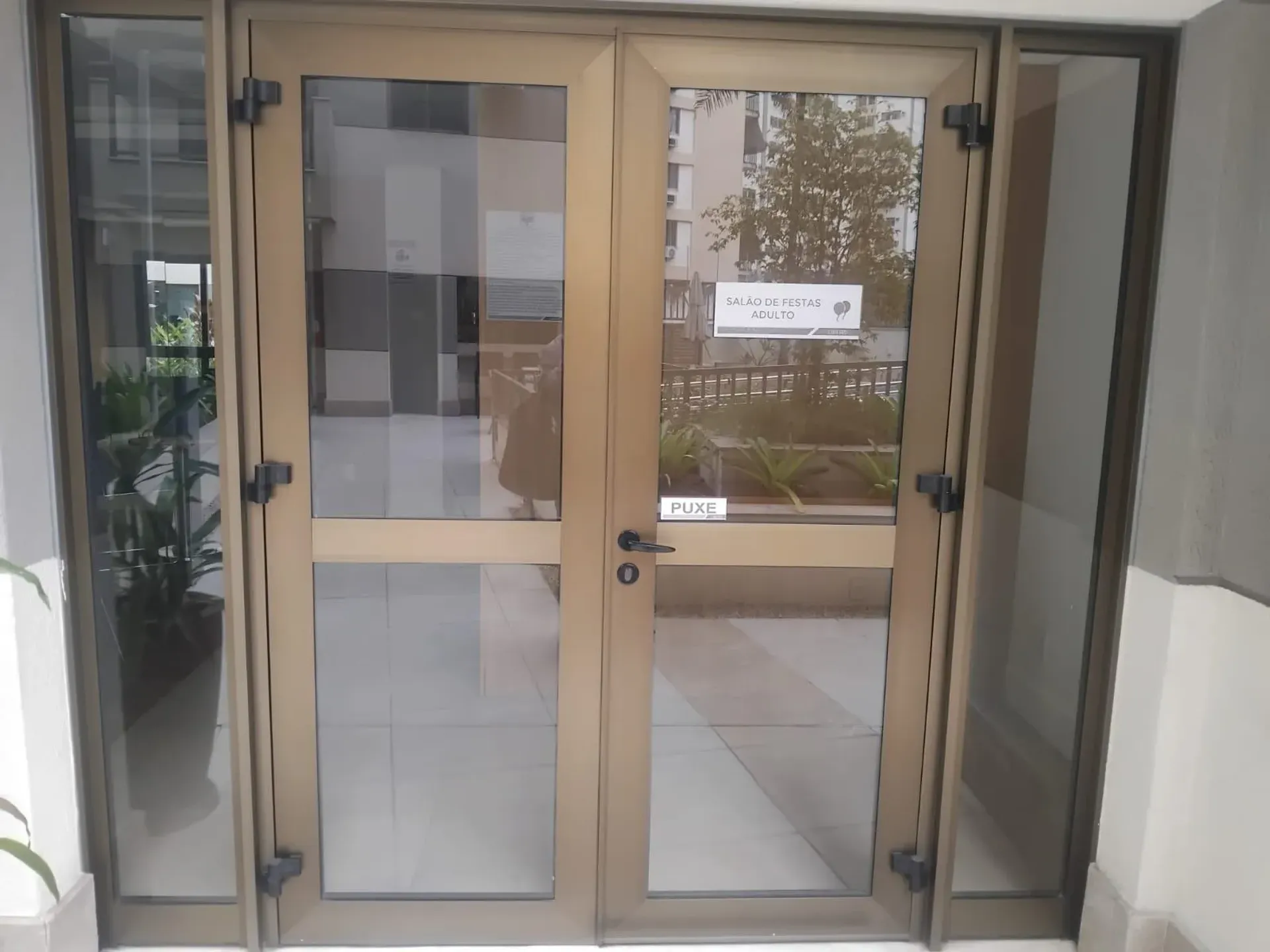 Apartamento sem mobília com 3 quartos e 3 banheiros — photo 34