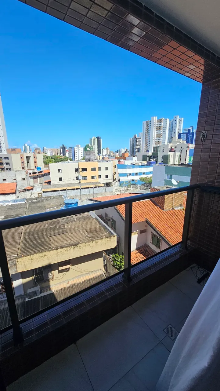Apartamento de 2 quartos em condomínio com piscina — photo 6