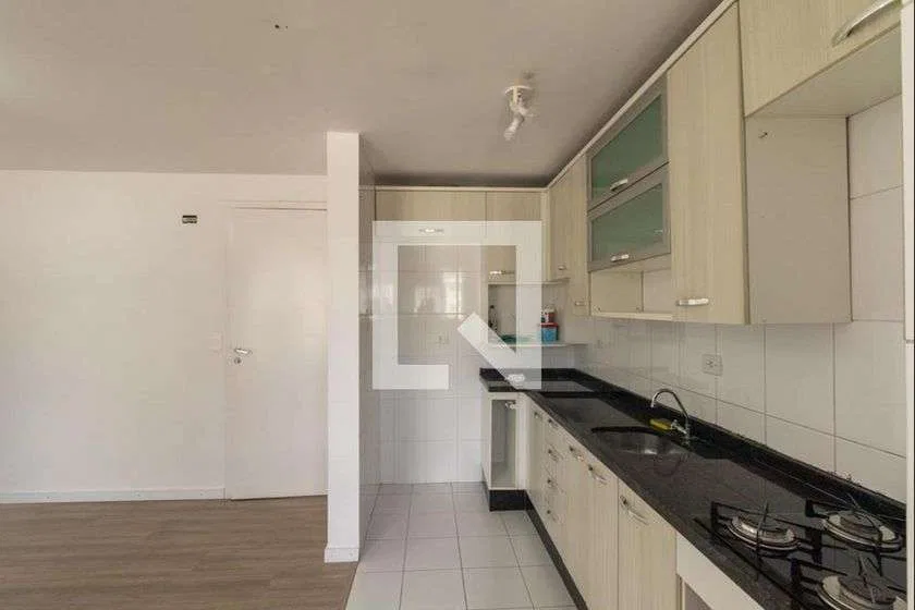 Apartment, 53 m², with wood or laminate floors — photo 3