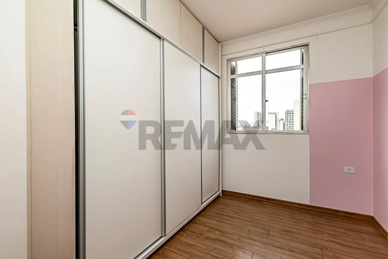 Home office in a 3-bedroom apartment, 181 m² — photo 34