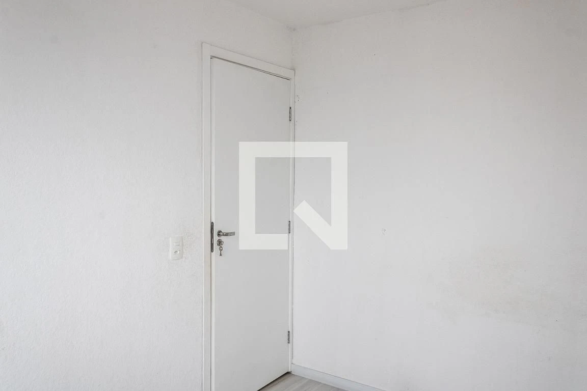 2-bedroom apartment in a building with a gym — photo 56