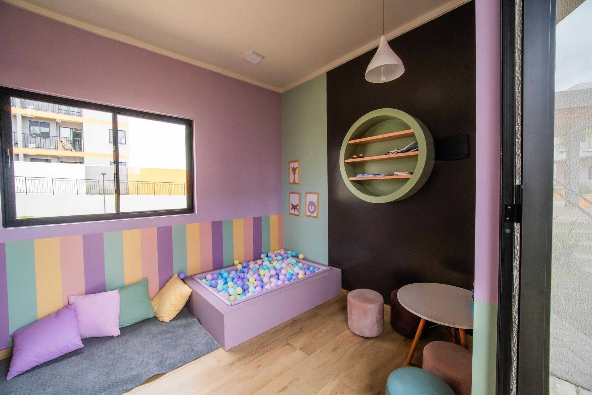 2-bedroom apartment in a building with a sauna — photo 67