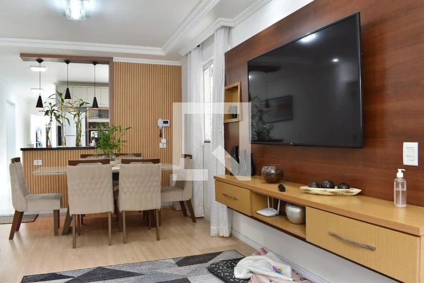 Unfurnished house with 4 en-suite bedrooms and 6 baths