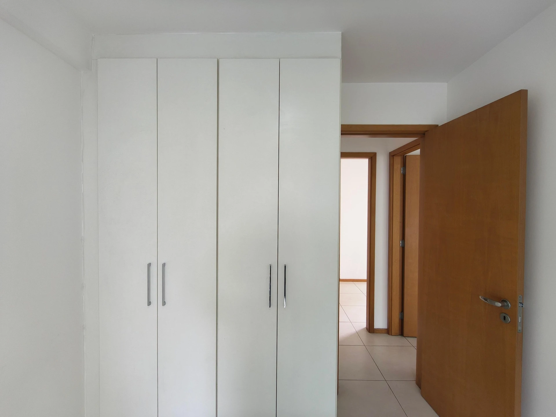 3-bedroom apartment in a building with a sauna — photo 50