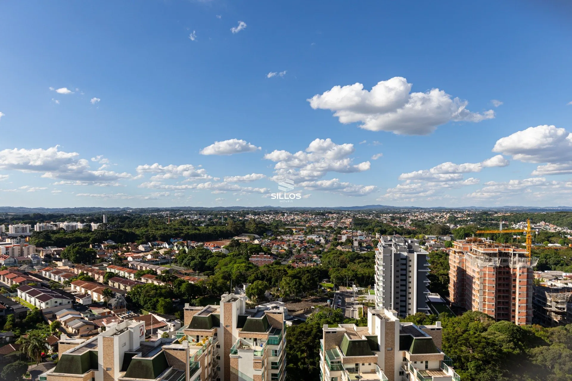 Квартира 321 м² з 3 спальнями-сюїтами і 4 паркомісцями — photo 10