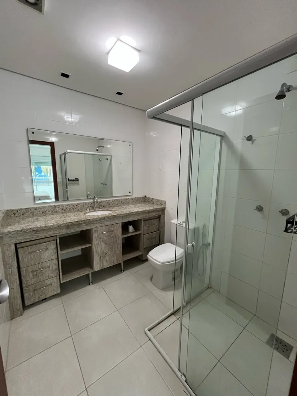Washing machine in a 2-bedroom apartment, 120 m² — photo 18