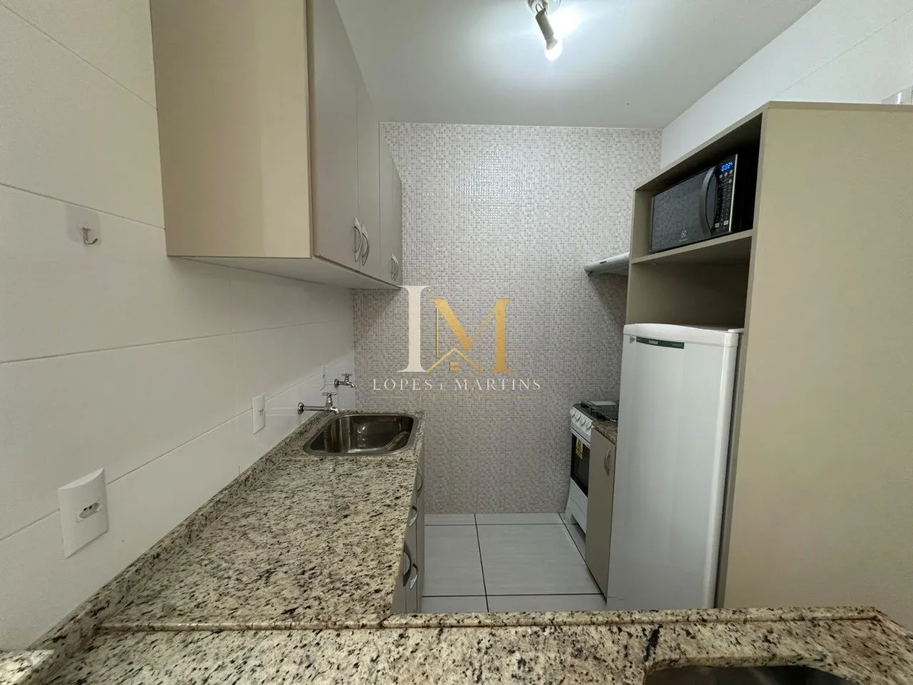 One-bedroom apartment with a home office in Curitiba — photo 10