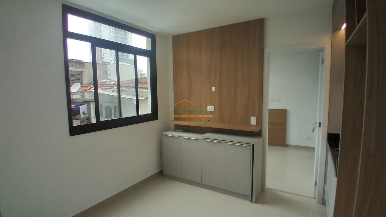 1-bedroom apartment with a fitted compact kitchenette — photo 7