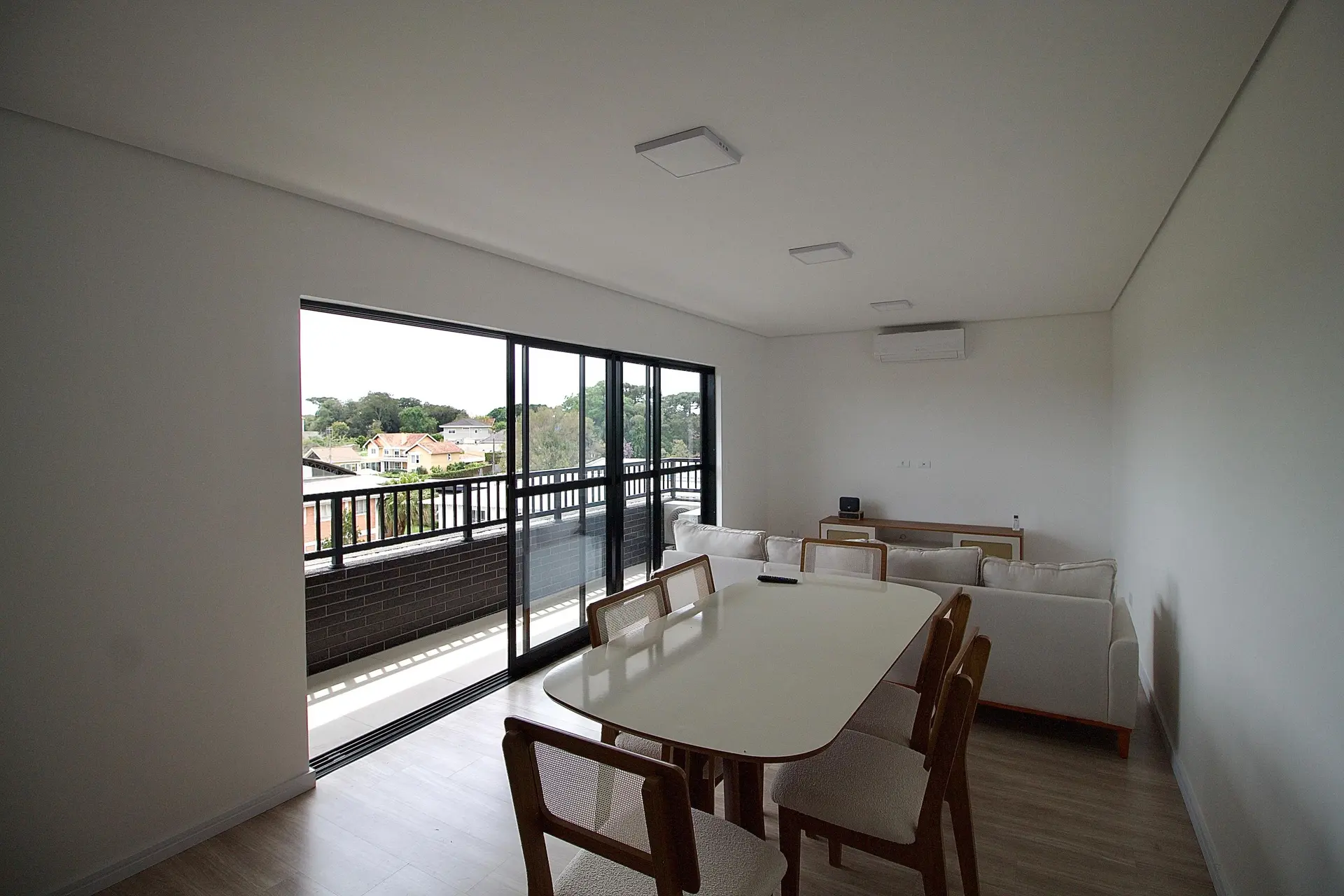 3-bedroom apartment with a dishwasher in Curitiba — photo 3