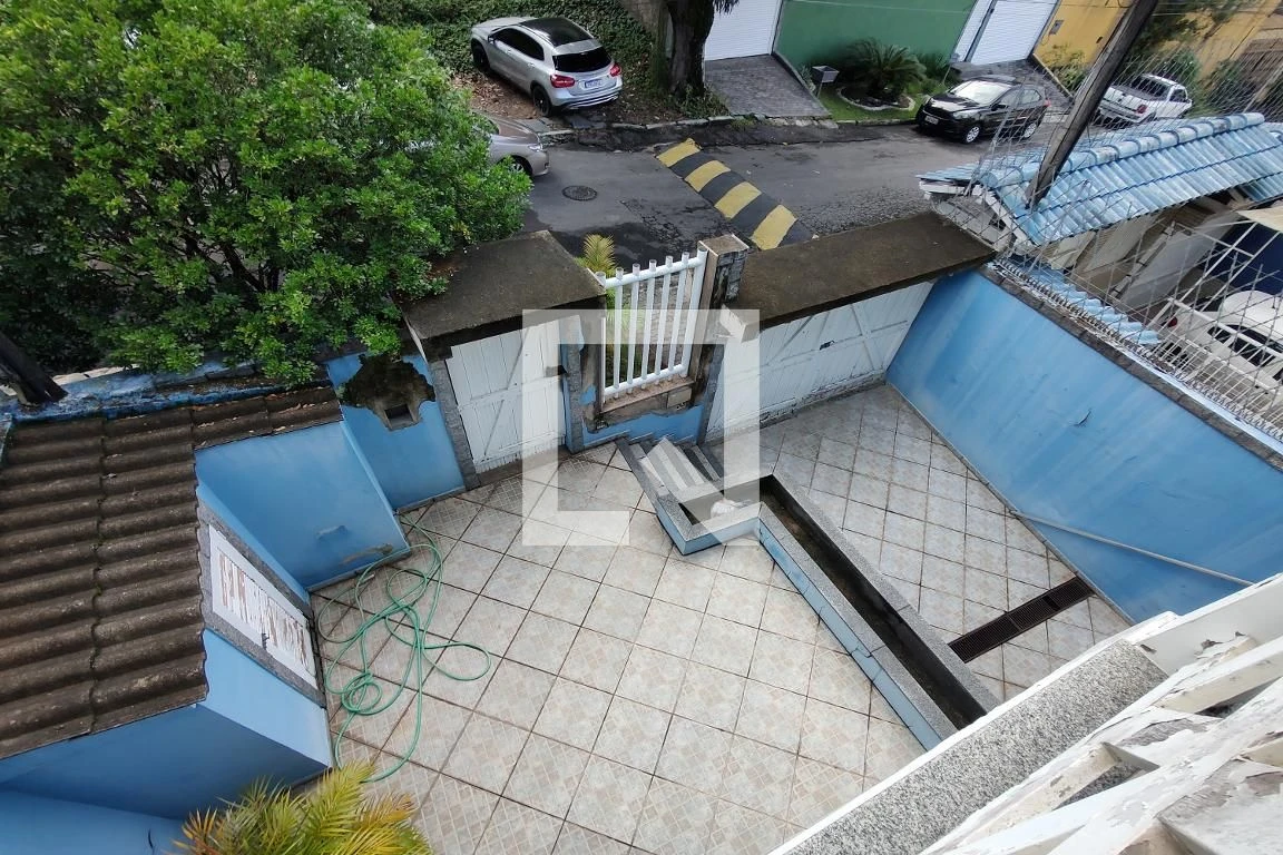 Casa mobiliada com 3 quartos, varanda e 3 banheiros — photo 44