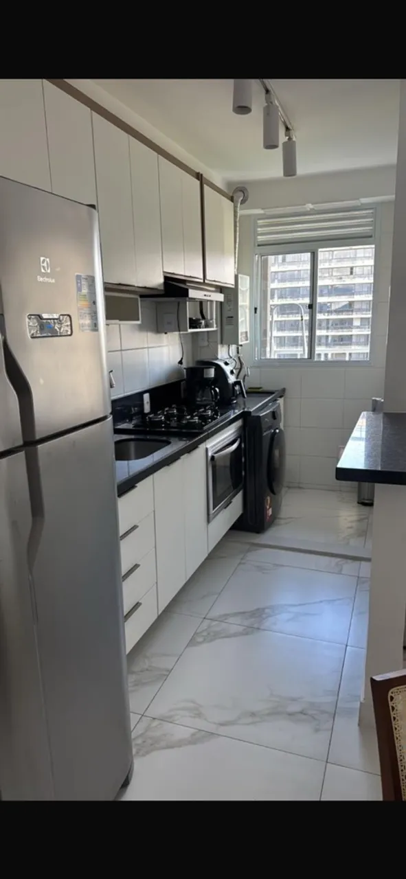 3-bedroom apartment in a building with a gym — photo 2