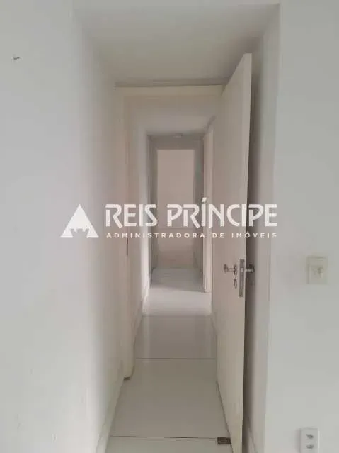 Apartamento de 3 quartos (1 suíte) com varanda — photo 2