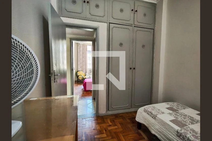 3-bedroom apartment with a home office — photo 46